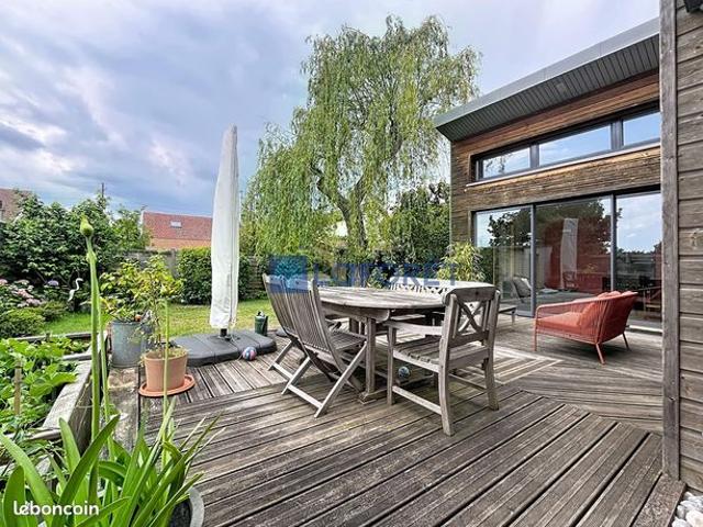Maison 7 pièces 140 m²