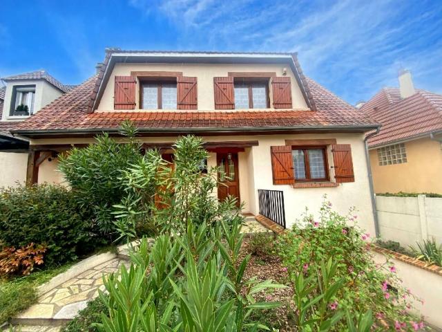 Maison 7 pièces 140 m²