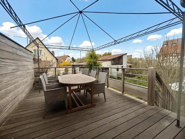 Maison 7 pièces 140 m²