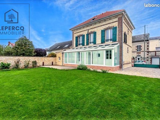 Maison 7 pièces 140 m²