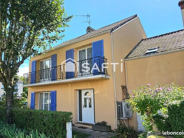 Maison 7 pièces 140 m²