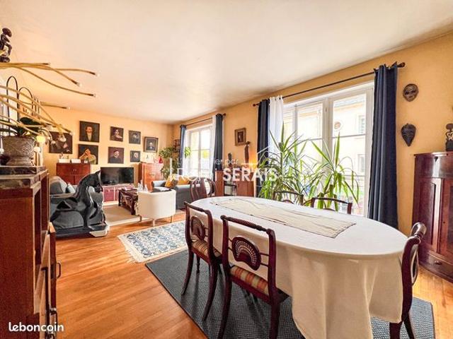 Maison 7 pièces 140 m²