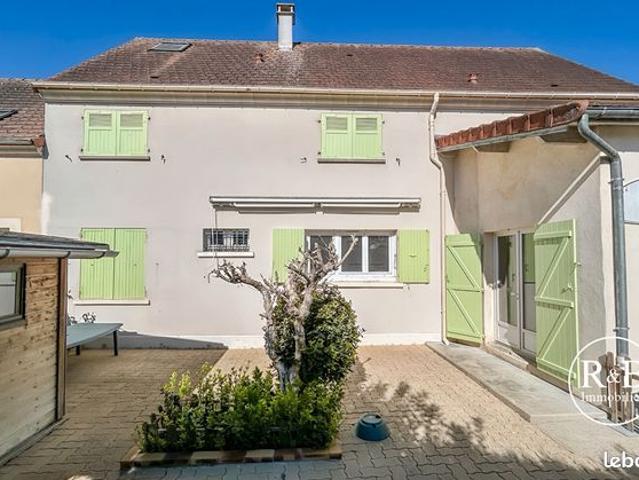 Maison 7 pièces 140 m²