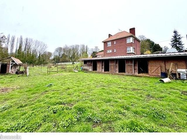 Maison 7 pièces 140 m²