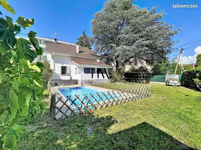Maison 7 pièces 140 m²