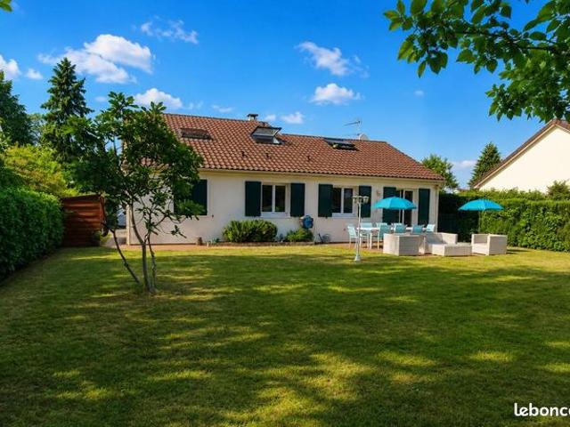 Maison 7 pièces 140 m²
