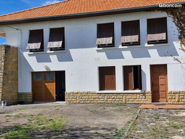 Maison 7 pièces 140 m²