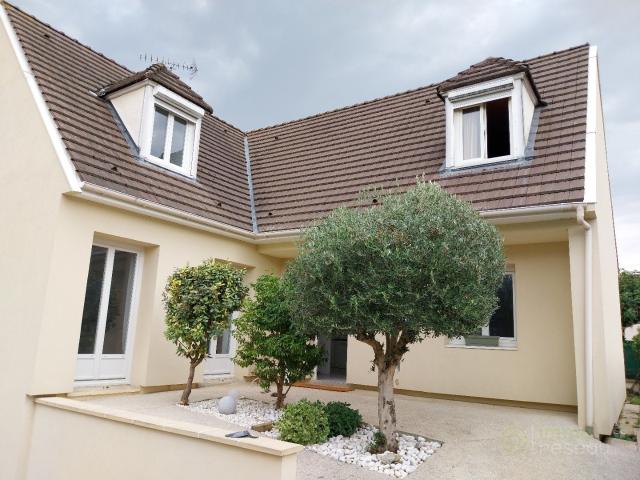Maison 7 pièces 140 m²