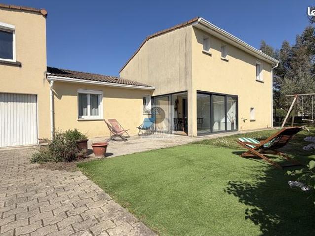 Maison 7 pièces 140 m²