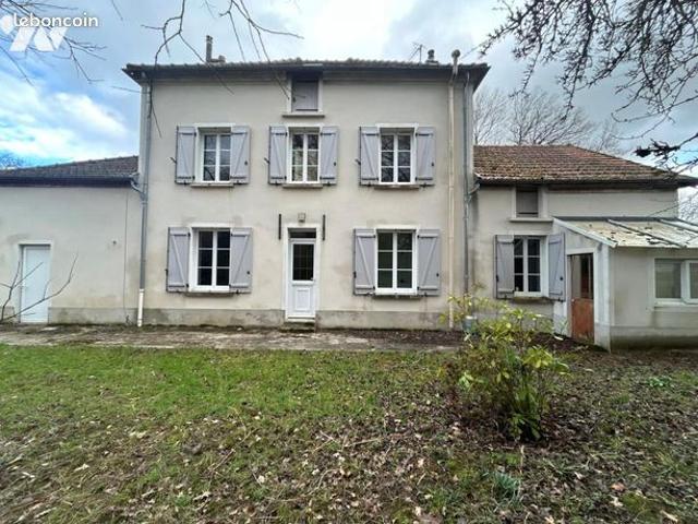 Maison 7 pièces 140 m²