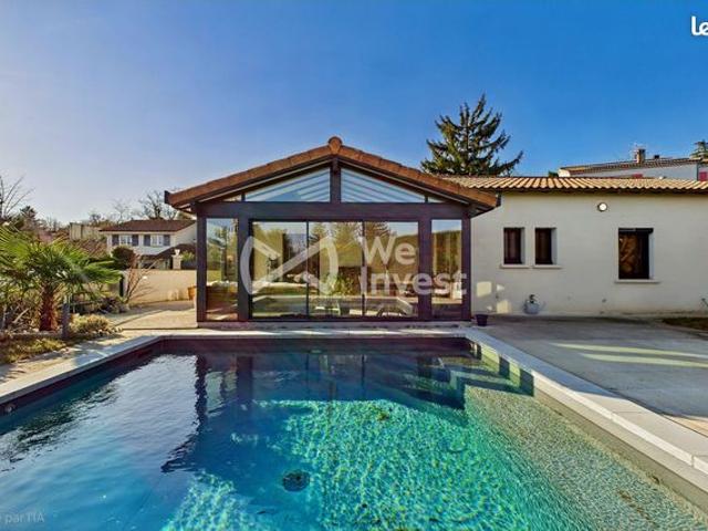 Maison 7 pièces 140 m²