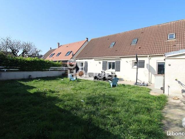 Maison 7 pièces 140 m²