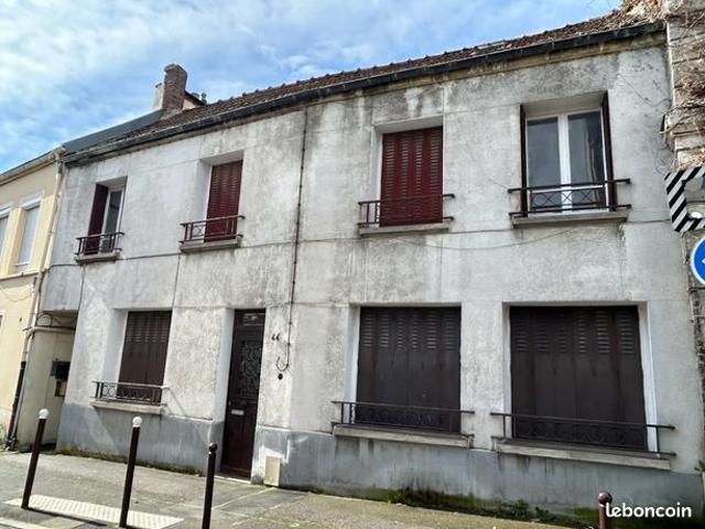 Maison 7 pièces 140 m²