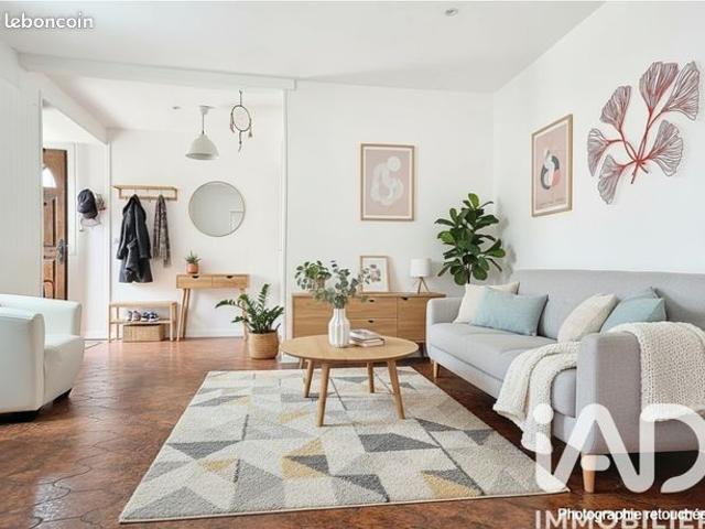 Maison 7 pièces 140 m²