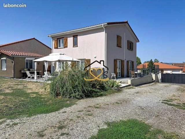 Maison 7 pièces 140 m²