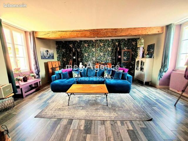 Maison 7 pièces 140 m²