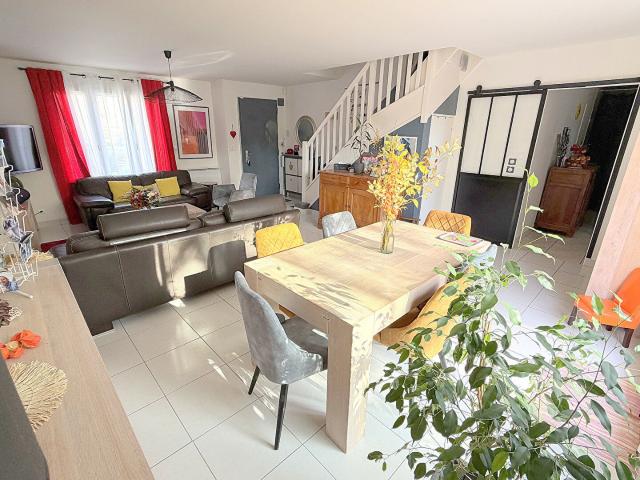 Maison 7 pièces 140 m²