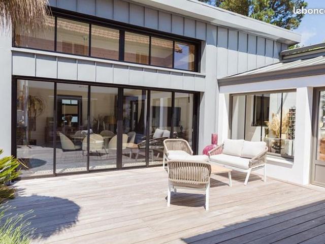 Maison 7 pièces 140 m²