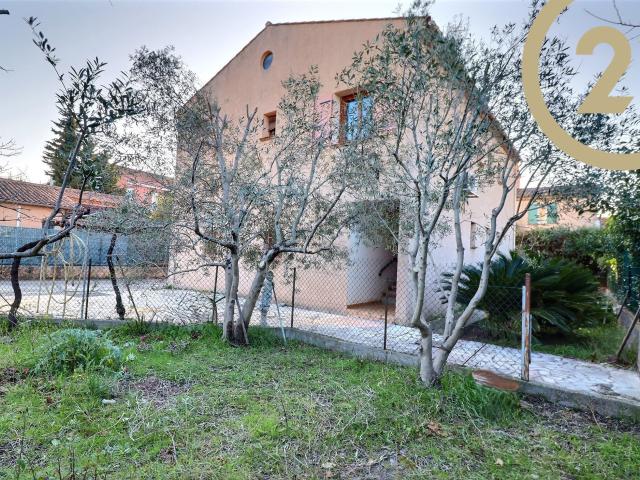 Maison 7 pièces 140 m²