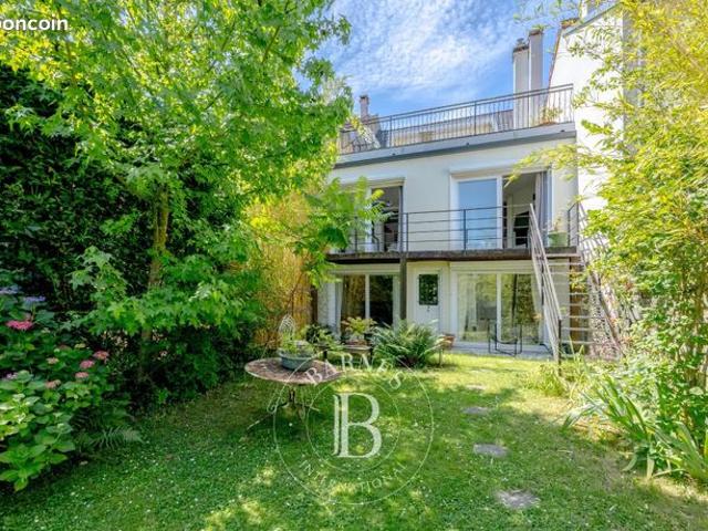 Maison 7 pièces 140 m²