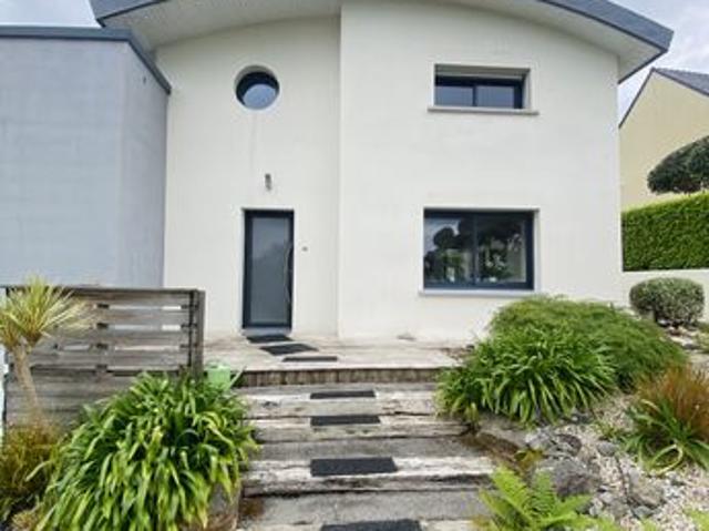 Maison 7 pièces 140 m²