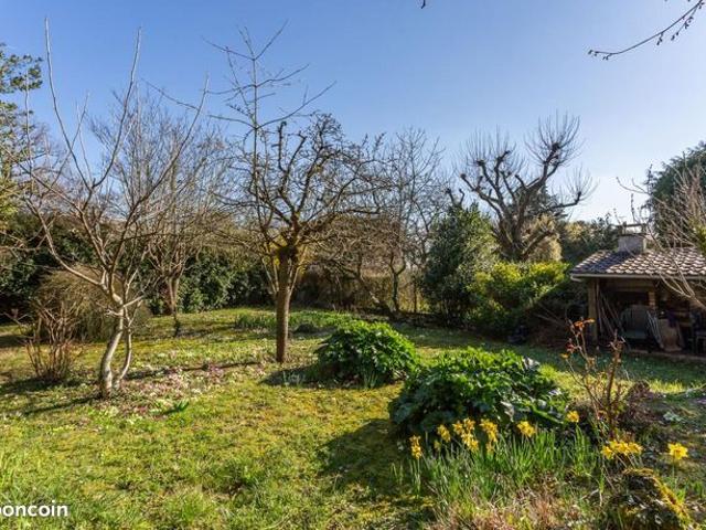 Maison 7 pièces 140 m²