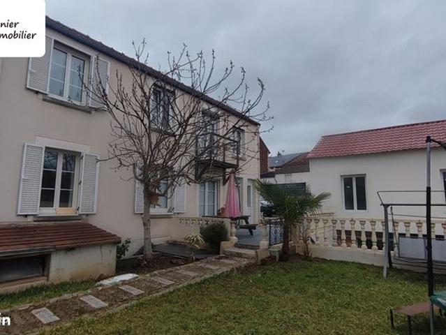 Maison 7 pièces 140 m²