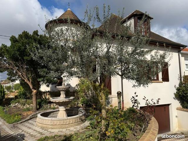 Maison 7 pièces 140 m²
