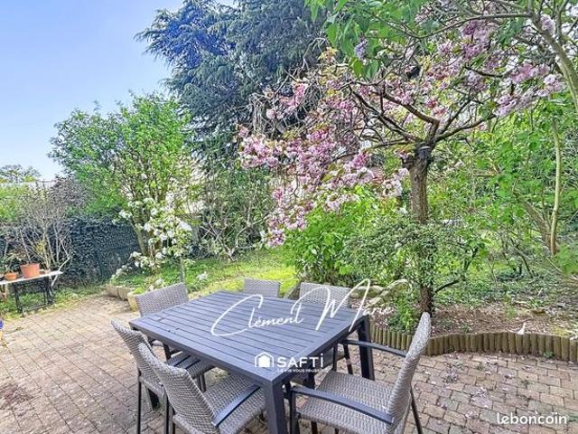 Maison 7 pièces 140 m²