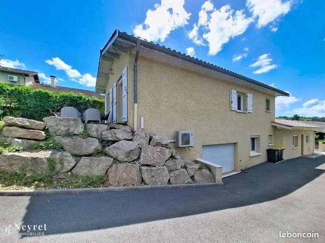 Maison 7 pièces 140 m²