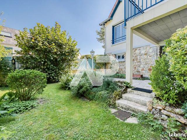 Maison 7 pièces 140 m²
