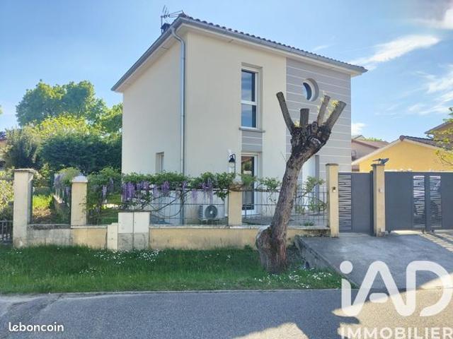 Maison 7 pièces 140 m²