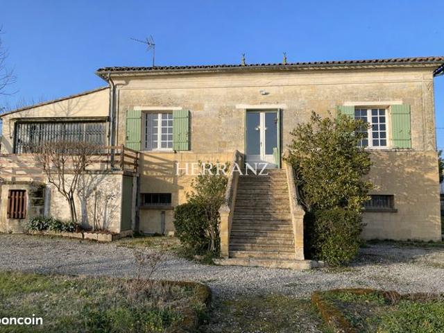 Maison 7 pièces 140 m²