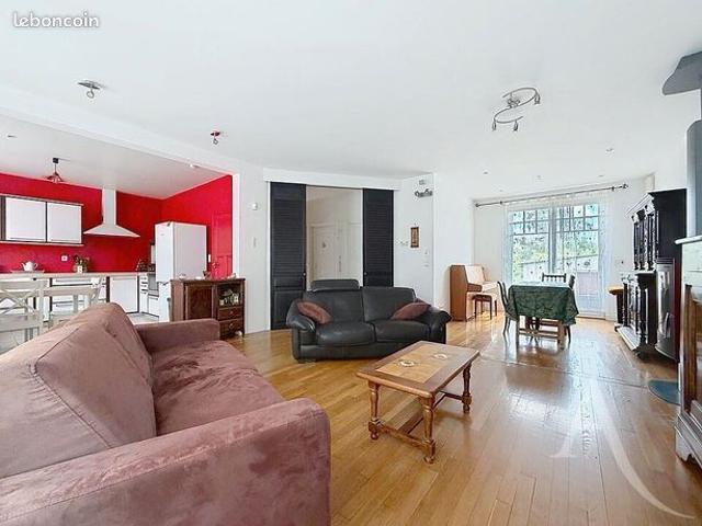 Maison 7 pièces 140 m²