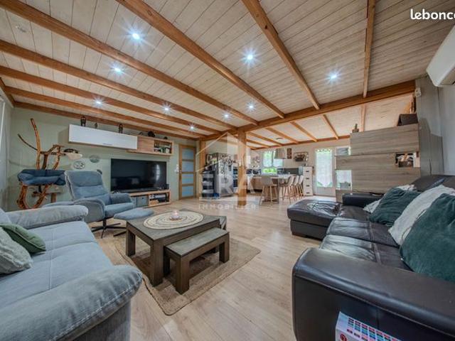 Maison 7 pièces 140 m²