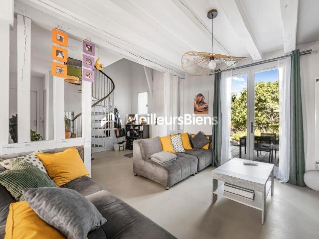 Maison 7 pièces 140 m²