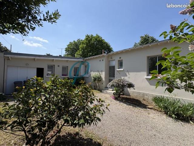 Maison 7 pièces 140 m²