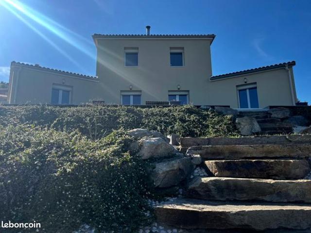 Maison 7 pièces 140 m²