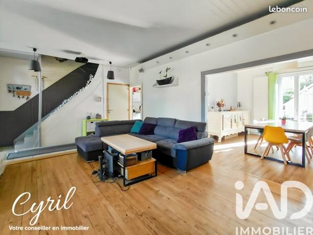 Maison 7 pièces 140 m²