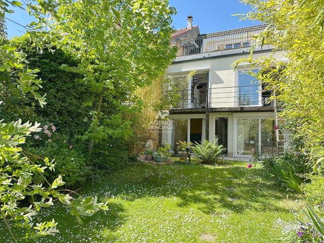 Maison 7 pièces 140 m²