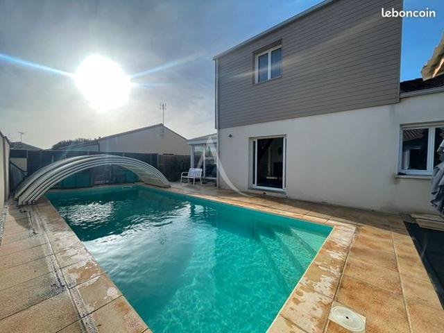 Maison 7 pièces 140 m²