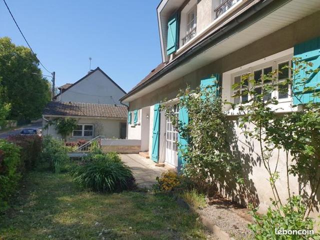 Maison 7 pièces 140 m²