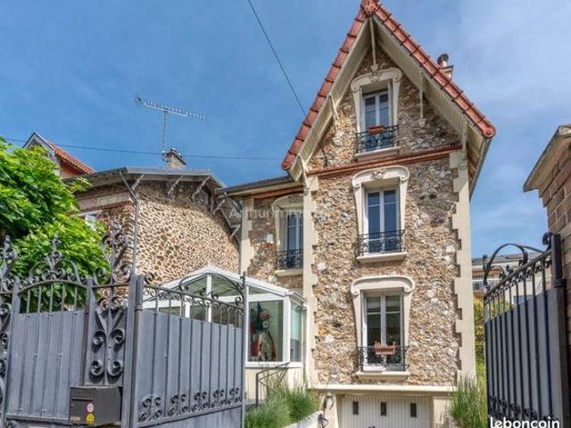 Maison 7 pièces 140 m²