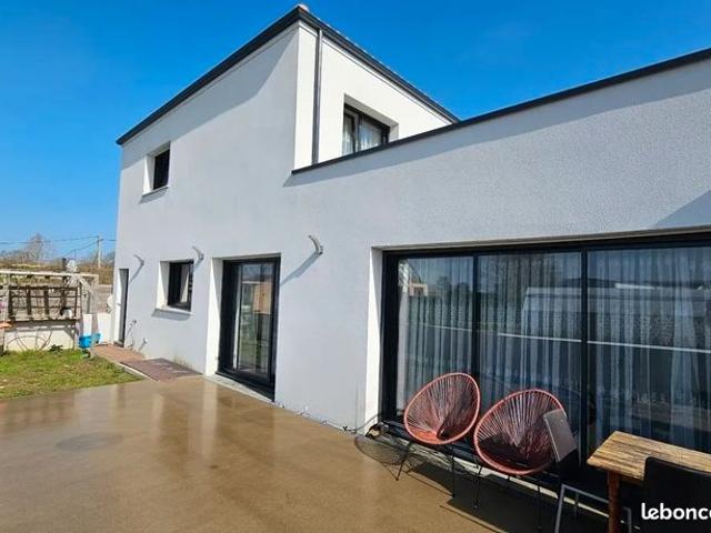 Maison 7 pièces 140 m²
