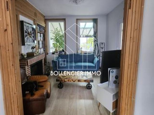 Maison 7 pièces 140 m²