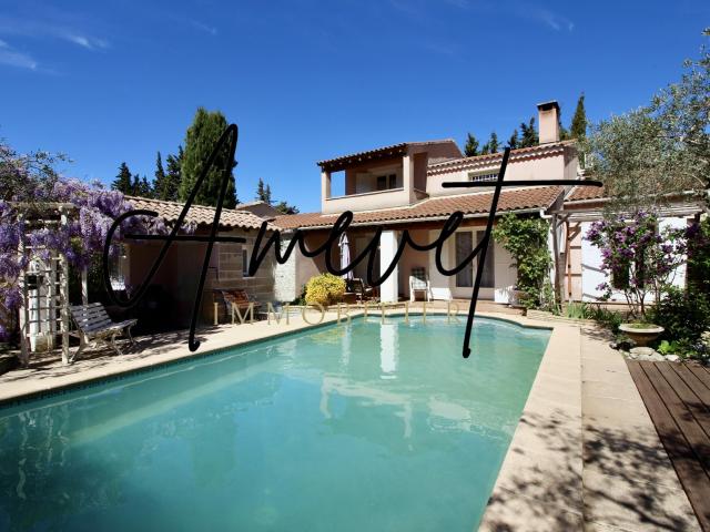 Maison 7 pièces 140 m²
