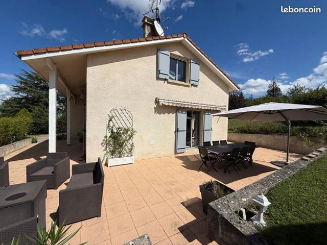 Maison 7 pièces 140 m²