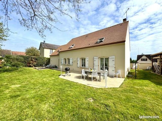 Maison 7 pièces 140 m²