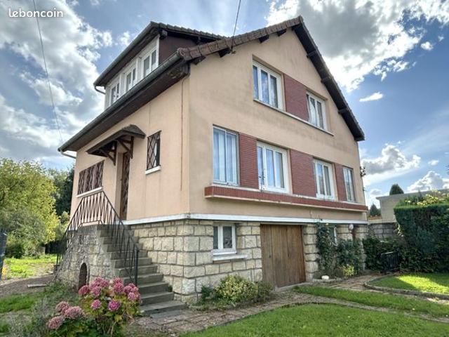 Maison 7 pièces 140 m²