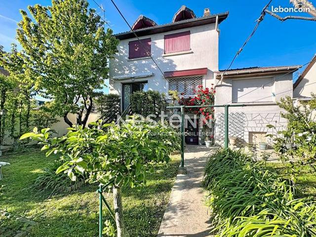 Maison 7 pièces 140 m²